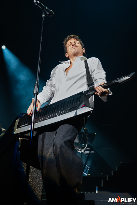 CHARLIE PUTH