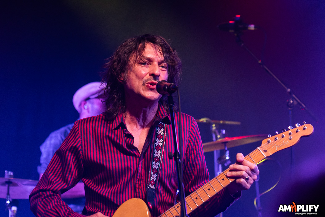 THE WHITLAMS