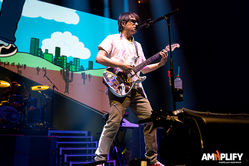 WEEZER