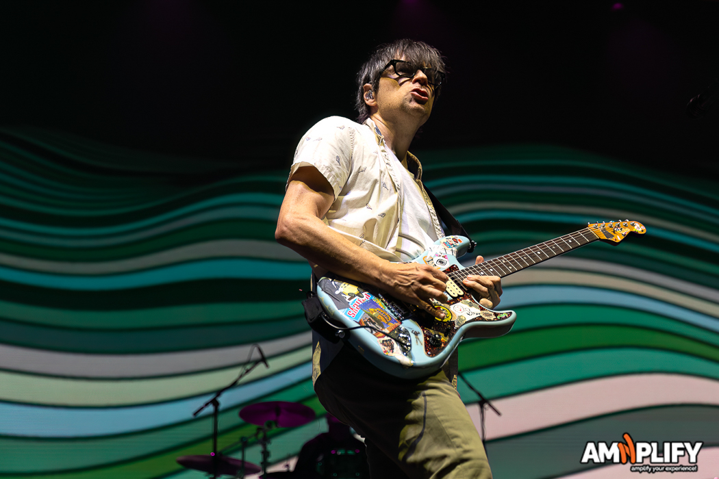 WEEZER