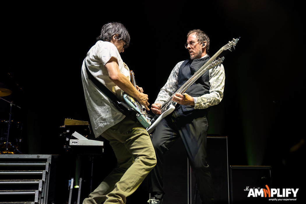 WEEZER