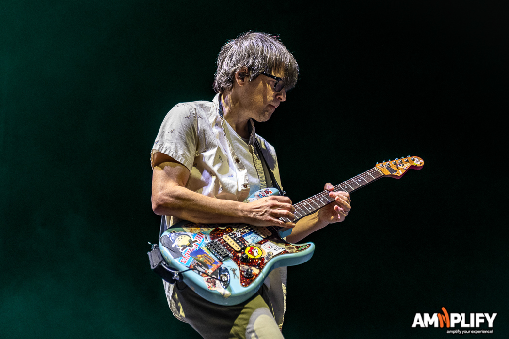 WEEZER