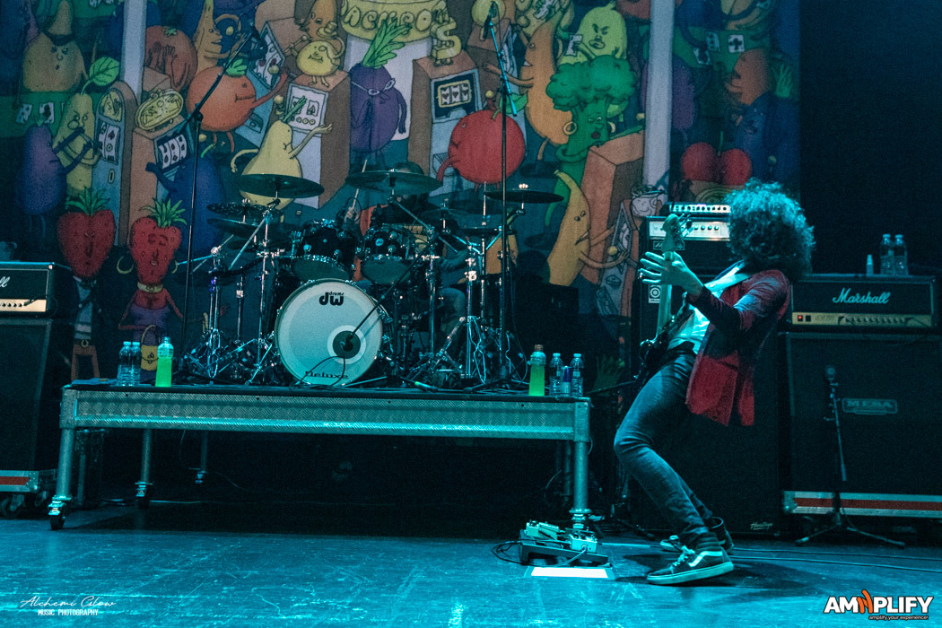 DANCE GAVIN DANCE