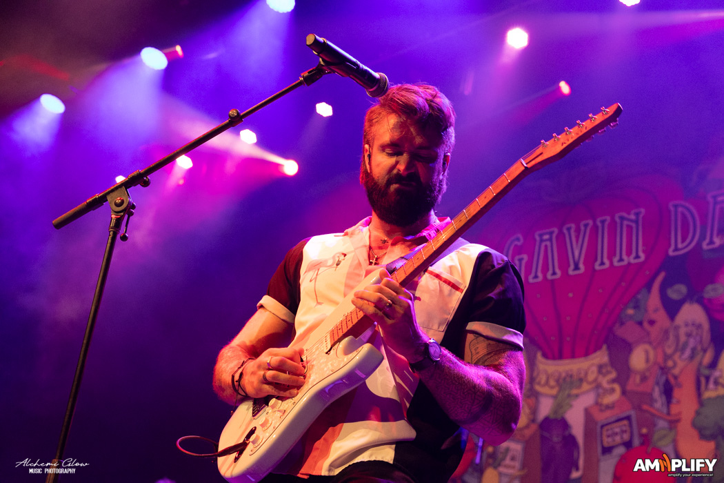 DANCE GAVIN DANCE