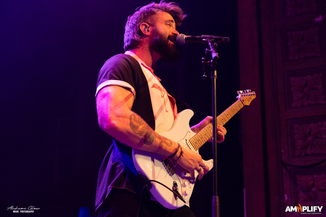 DANCE GAVIN DANCE