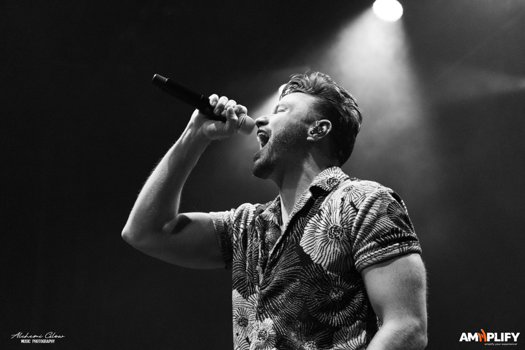 DANCE GAVIN DANCE
