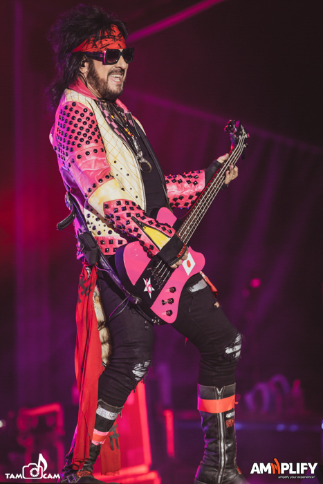 Motley Crue