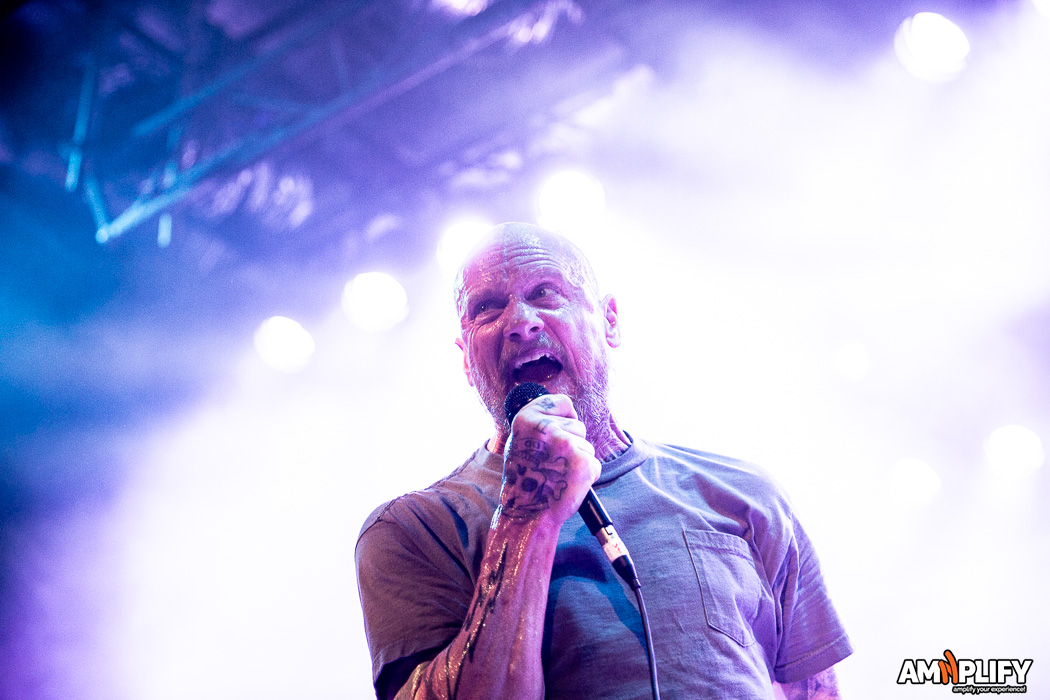 BLACK FLAG