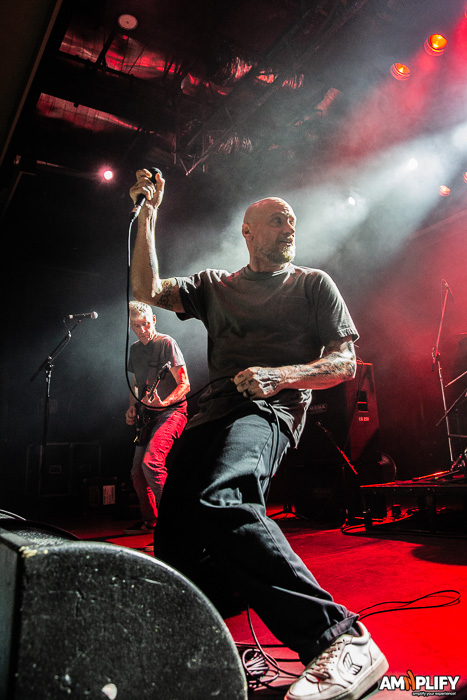 BLACK FLAG