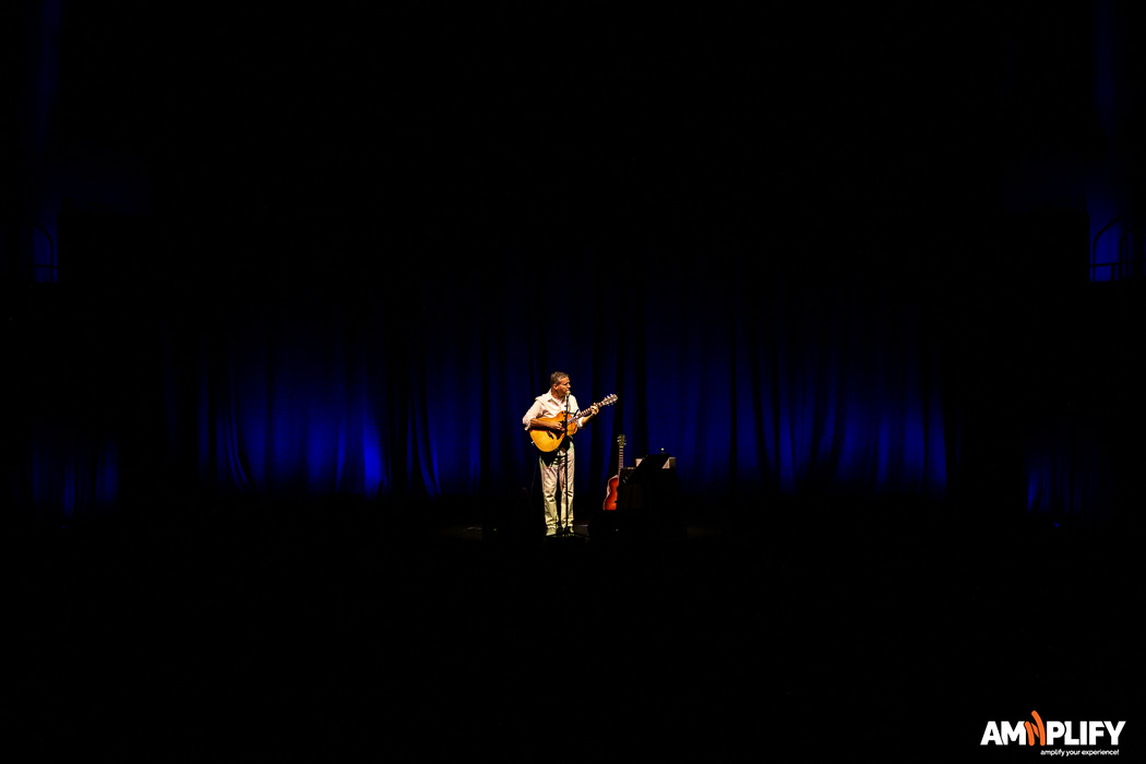 LLOYD COLE