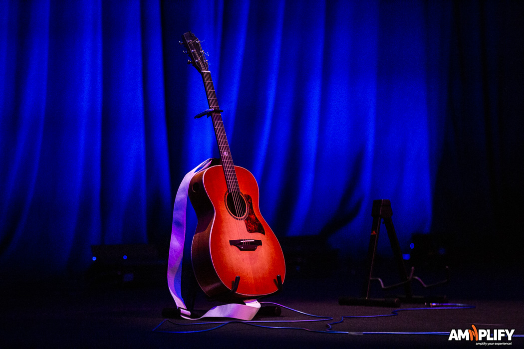 LLOYD COLE