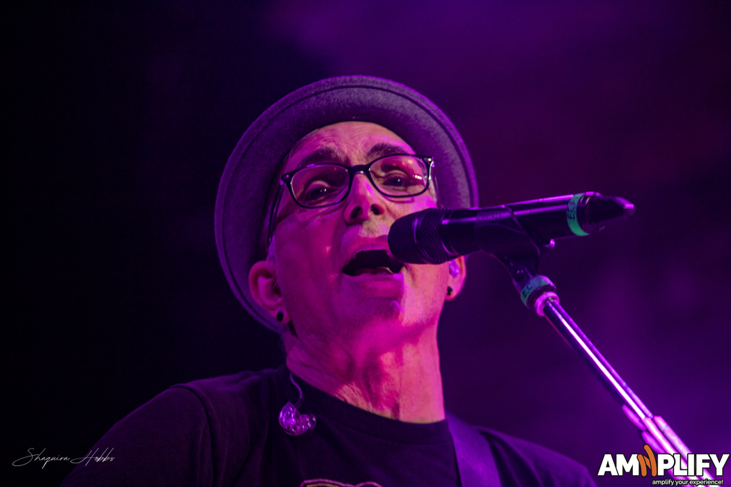 Art Alexakis