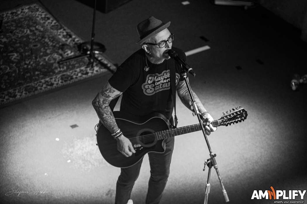 Art Alexakis