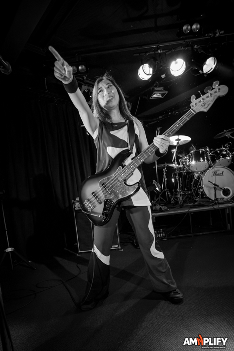 SHONEN KNIFE