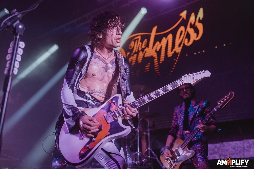 THE DARKNESS