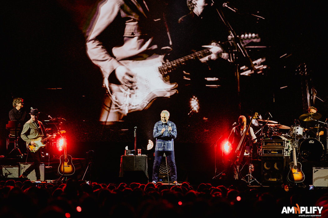 TOM JONES