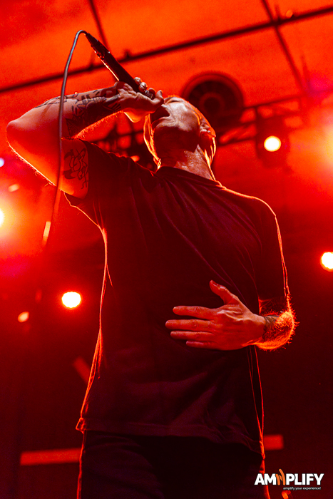 TOUCHE AMORE