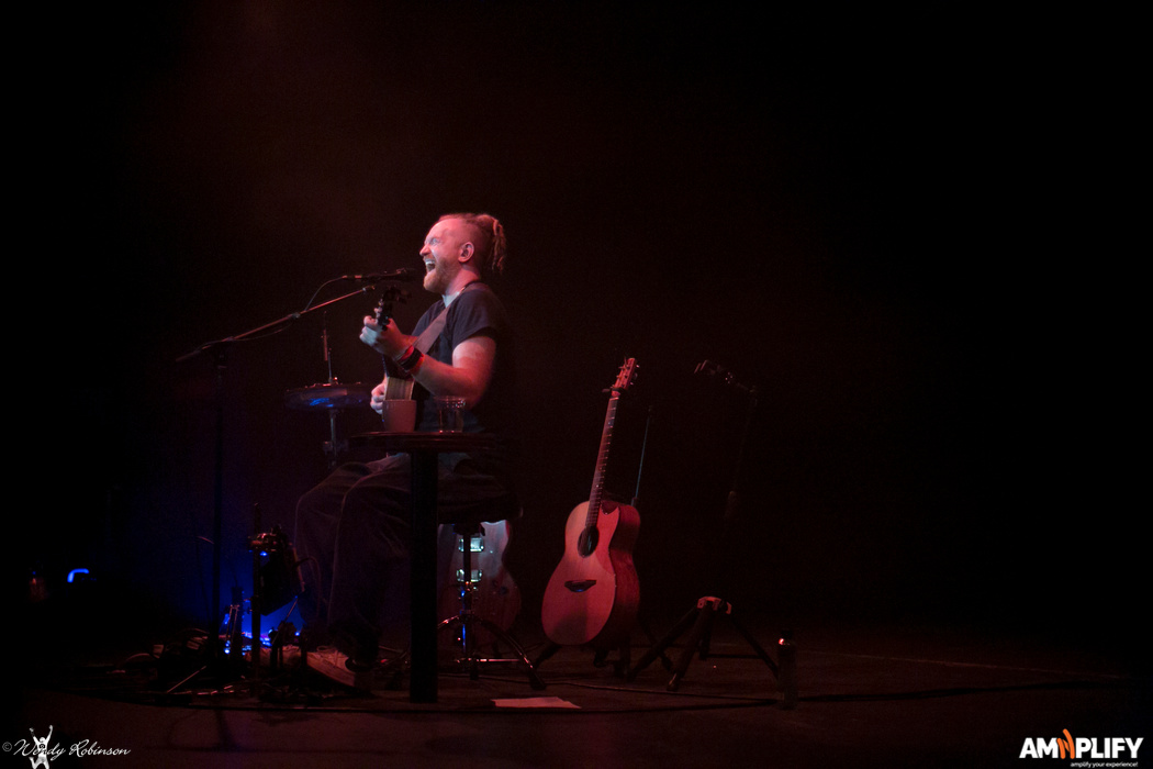 NEWTON FAULKNER
