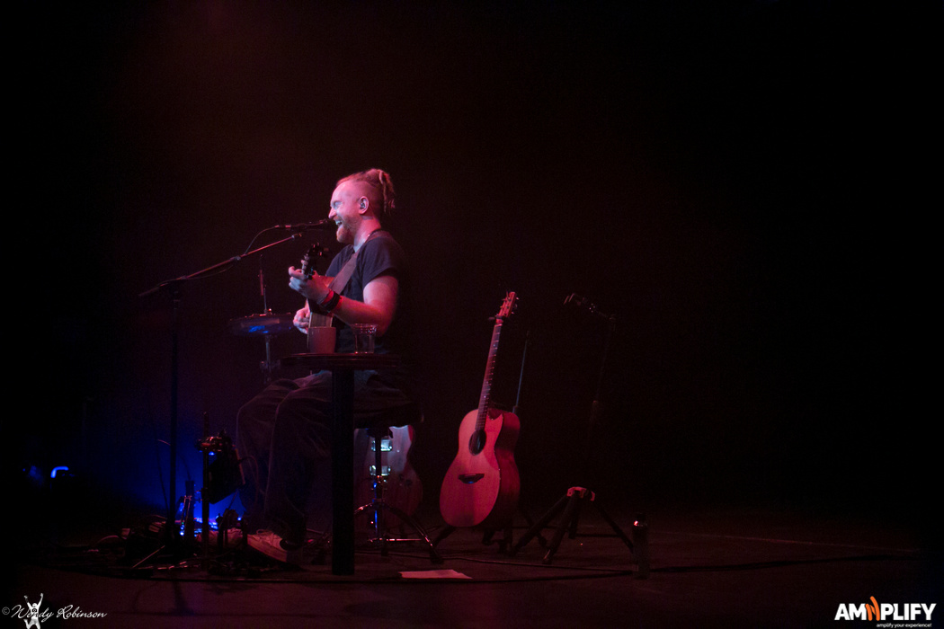 NEWTON FAULKNER