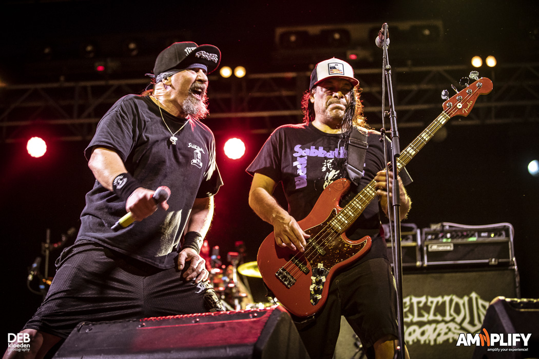 Infectious Grooves