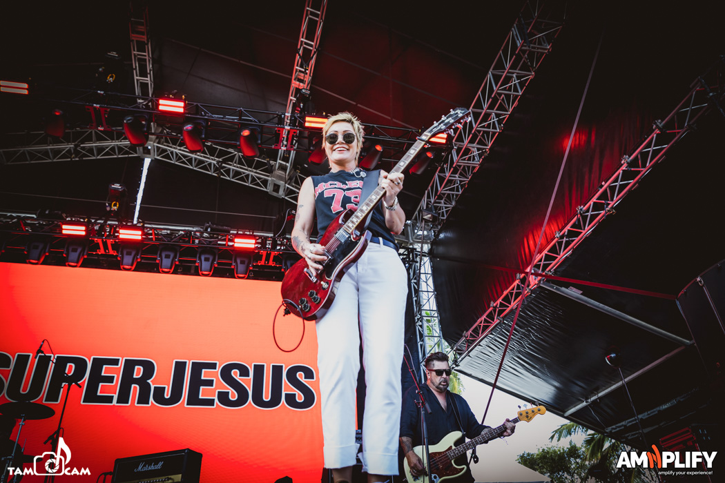 THE SUPERJESUS