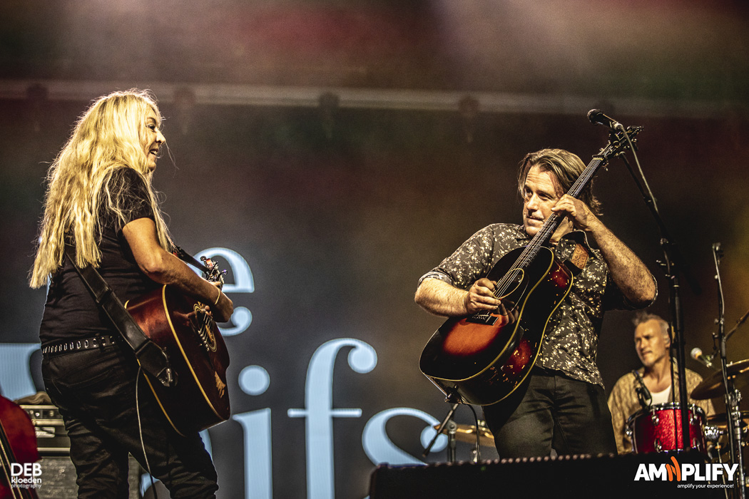 The Waifs