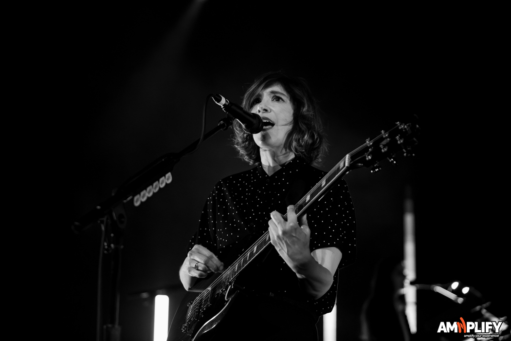 SLEATER-KINNEY